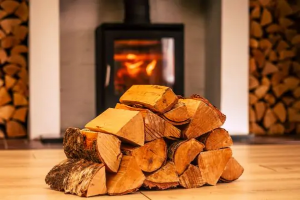 Firewood - Hardwood (30L) - 60 Bags + FREE Kindling