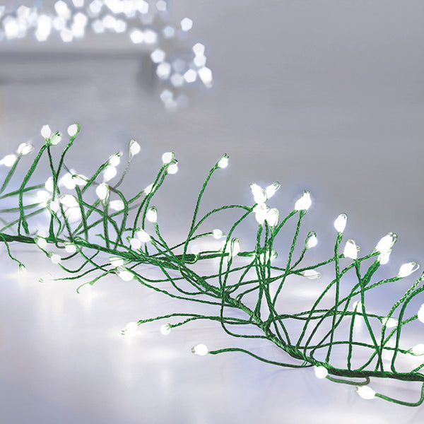 430L LED UltraBright Cluster Garland Green Wire- White